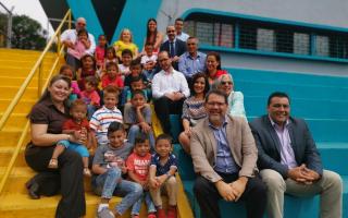niños se benefician con casa de la alegría